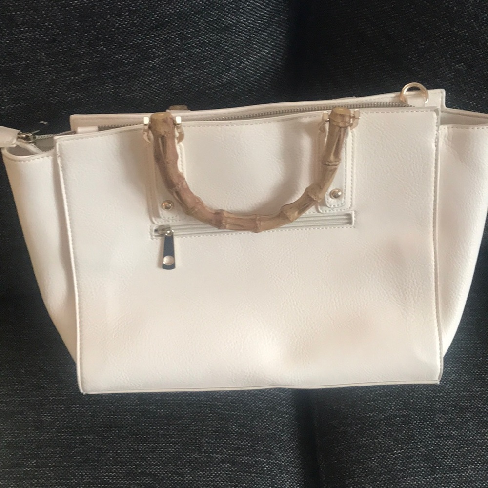 Charming Charlie purse barely used.